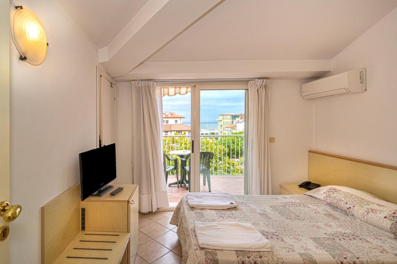 Florentia Hotel Lido di Camaiore Kamer foto