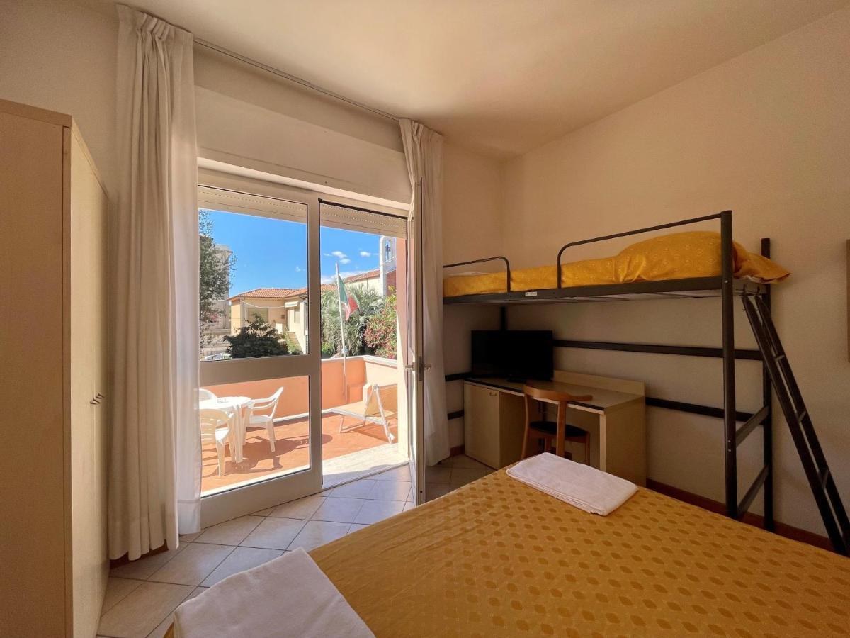 Florentia Hotel Lido di Camaiore Kamer foto